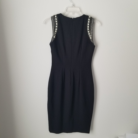 NWT Cache Sleeveless Little Black Sheath Dress with Beaded Embellishments Size 0 - Picture 8 of 12